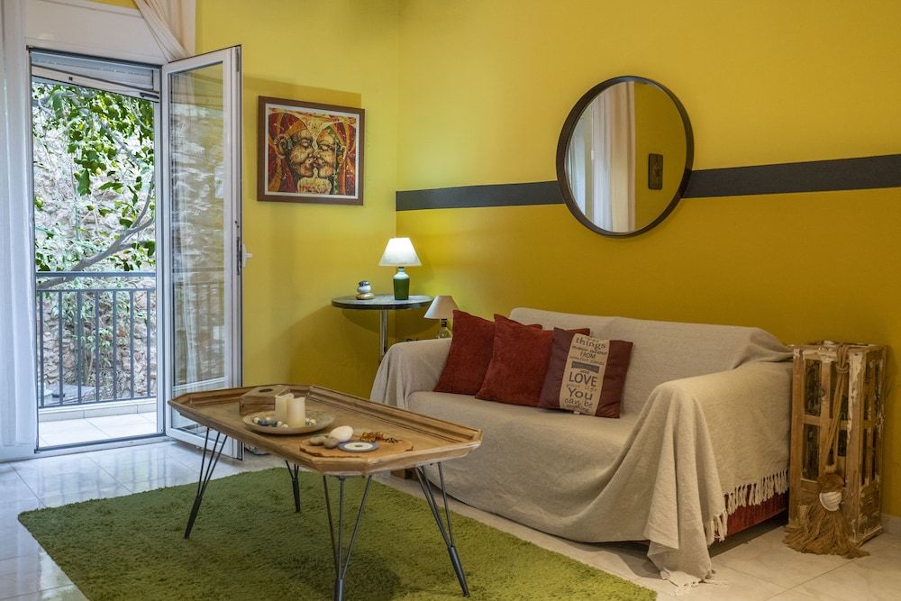 undefined Lamda Vintage Apartment 2