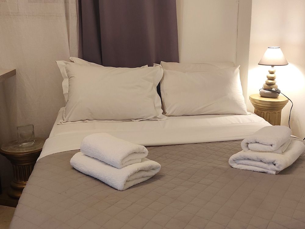 undefined Lamda Vintage Apartment 6