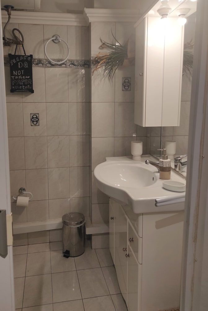 undefined Lamda Vintage Apartment 10