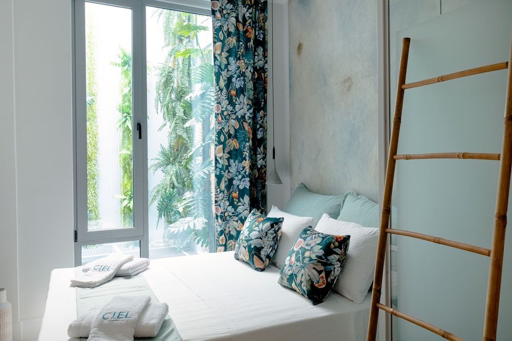 undefined Ciel Suites Athens 2