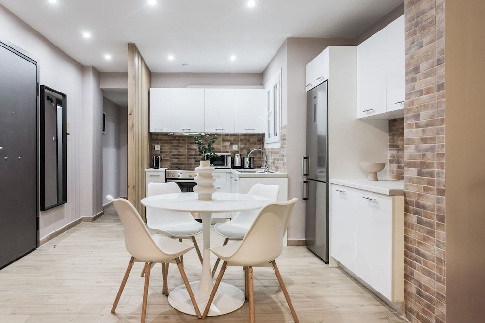 undefined Gorgeous 1BR Apartment in Kolonaki 6