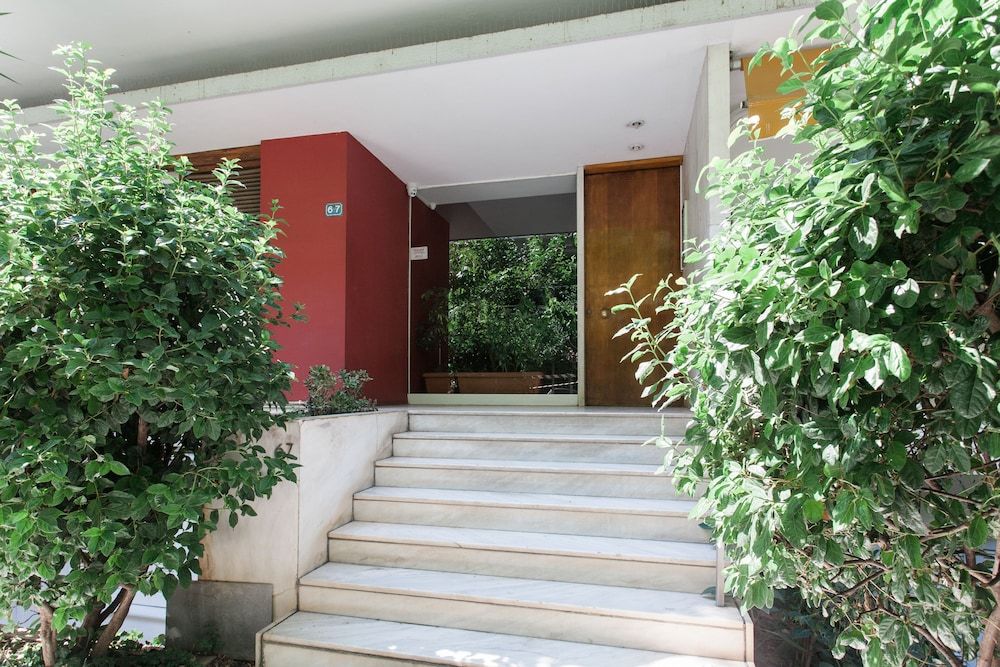 undefined Gorgeous 1BR Apartment in Kolonaki 2