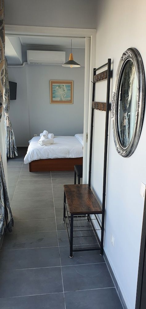 undefined Nikis Penthouse 10