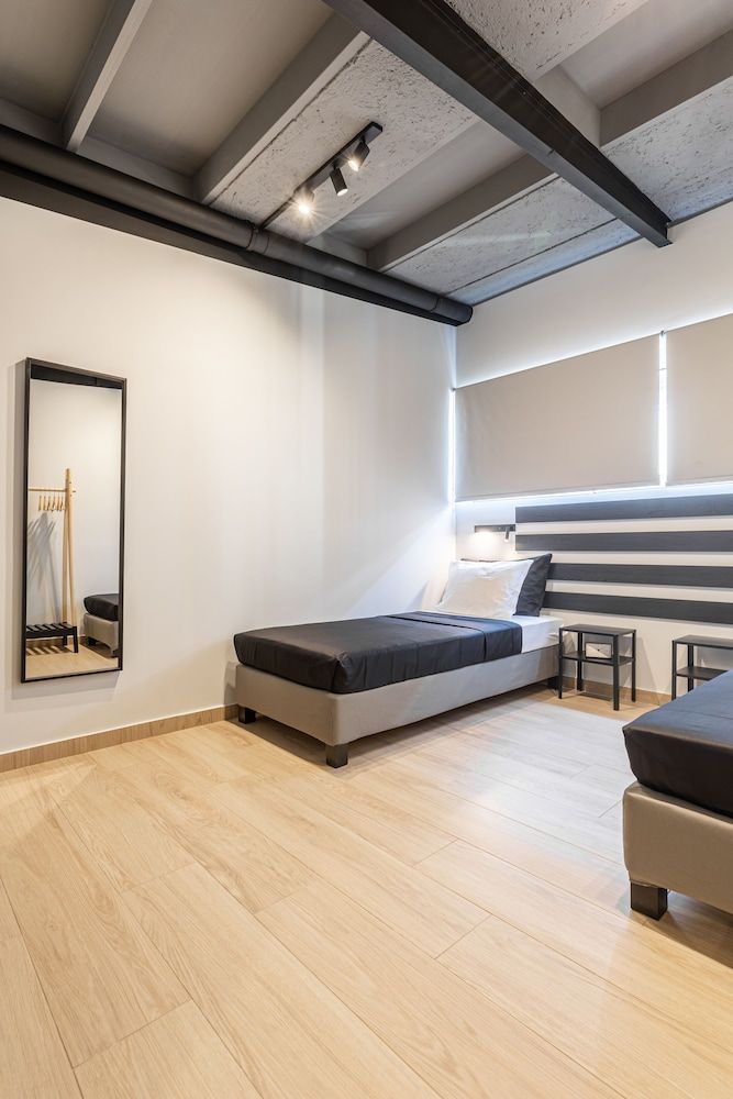 undefined Ermoo Athens Modern Living 9