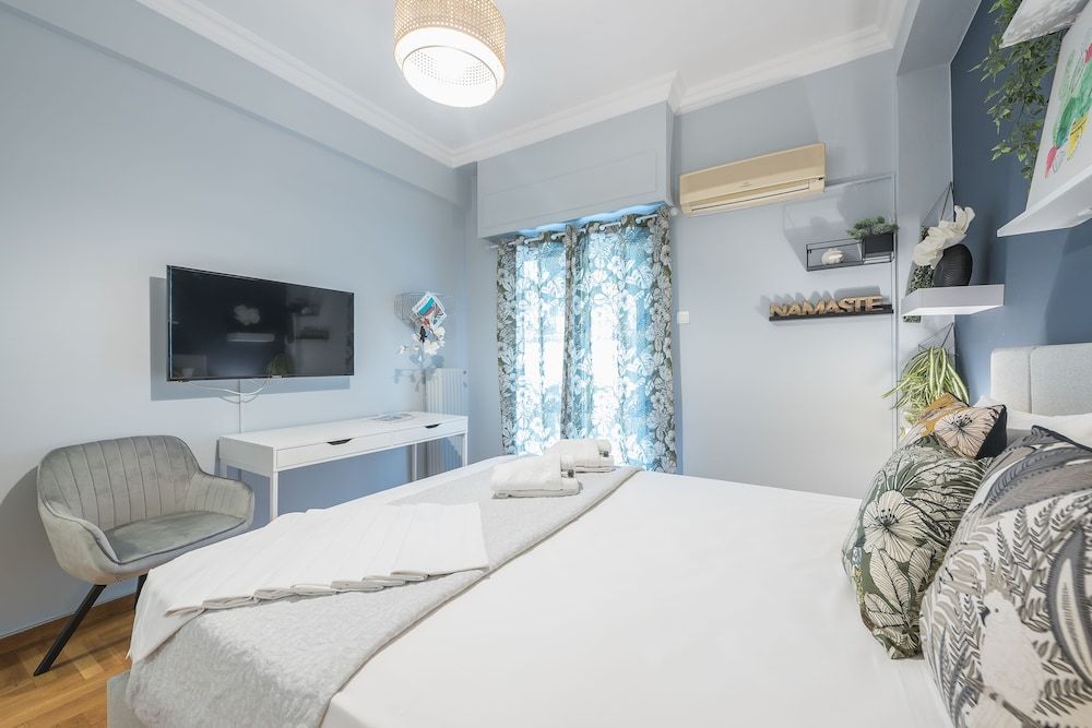 undefined City Nest Apartment by Cloudkeys 4