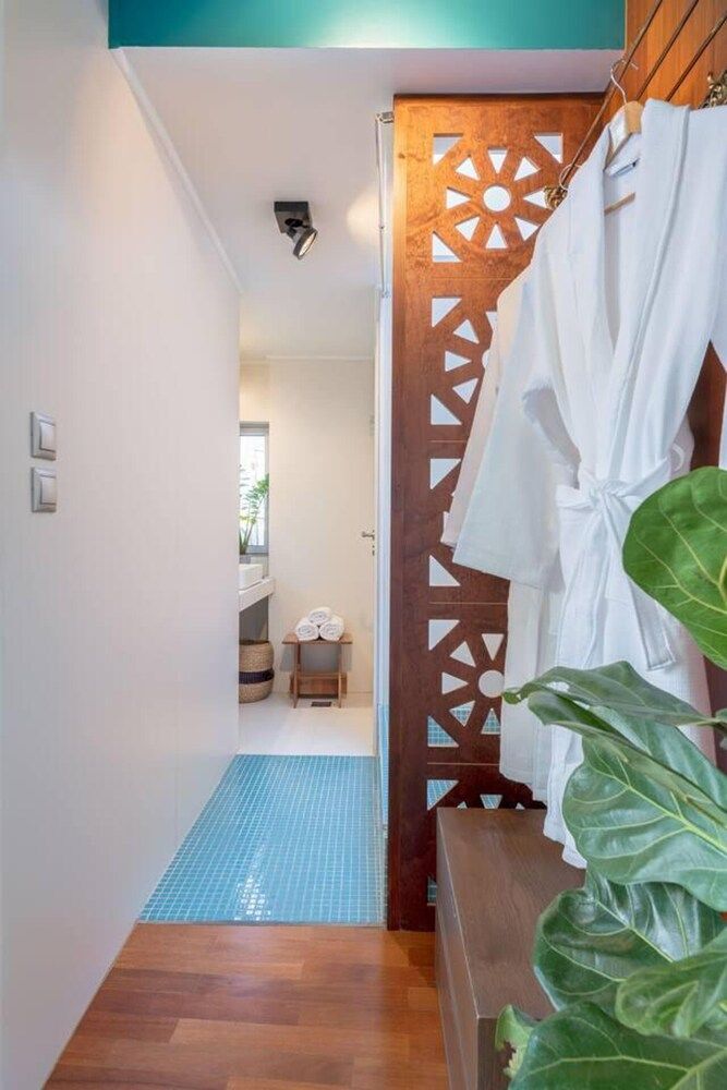 undefined Topfloor Getaway Balcony&hot Tub+acropolis View 2