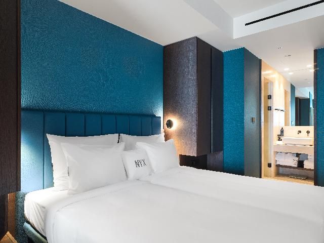 Space Deluxe Room