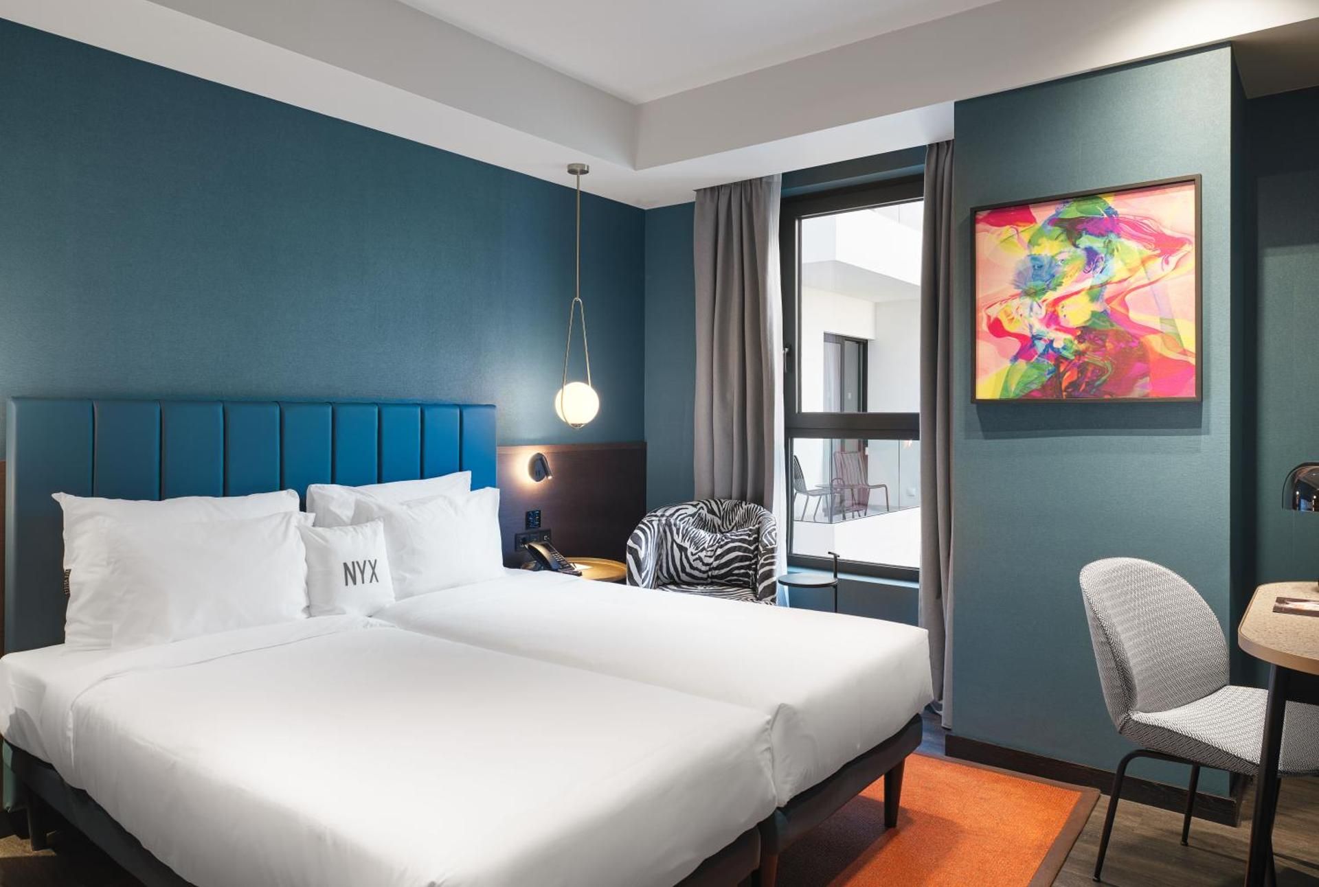 Design Double Room