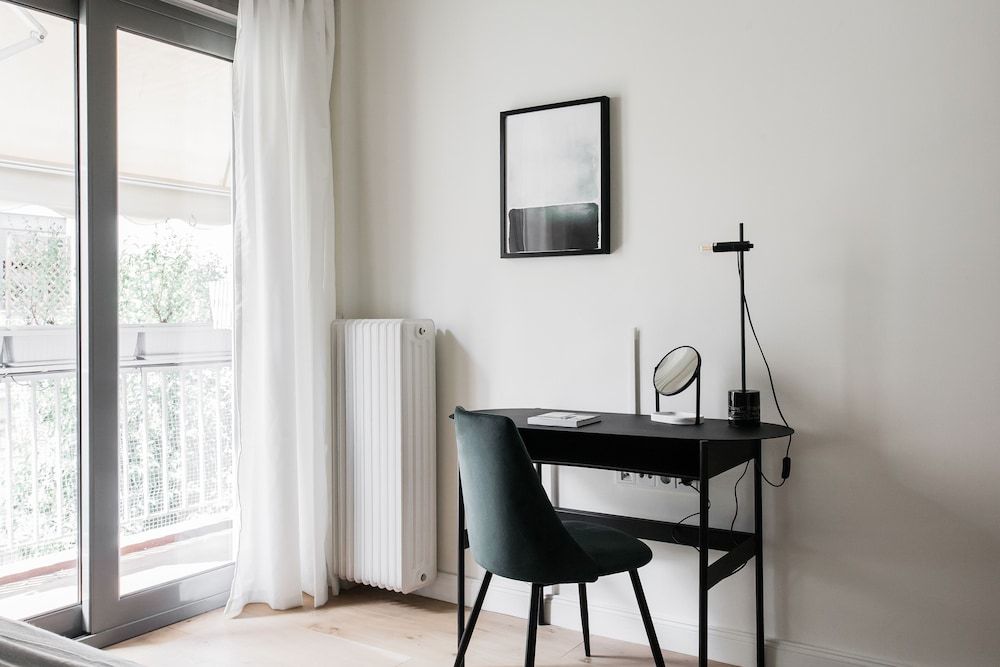 undefined Striking 1BR Apartment in Kolonaki B 4