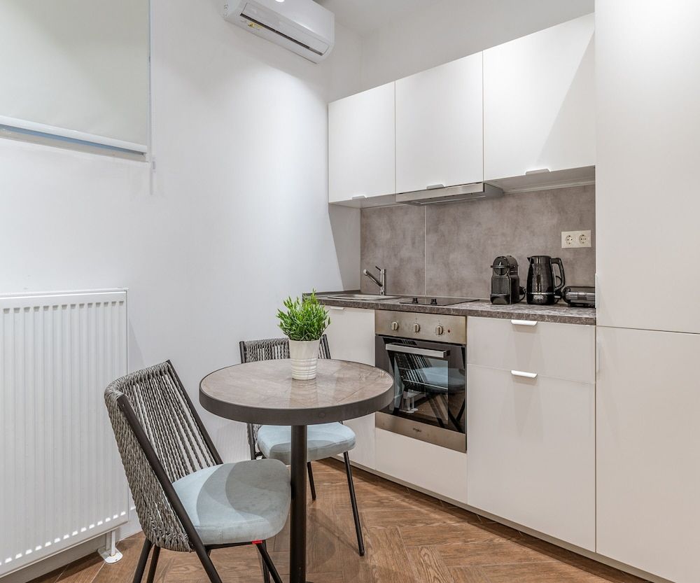 undefined Phaedrus Living Luxury Studio Kolonaki Tsakalof 4