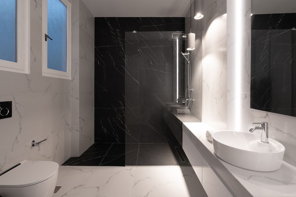 Upscale Athens Luxury Penthouse Luxury Apartment, 4 Bedrooms, Terrace, Corner 50