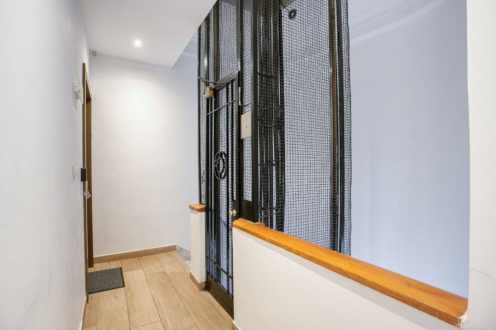 undefined Elia Kolonaki Luxury Apartments 10