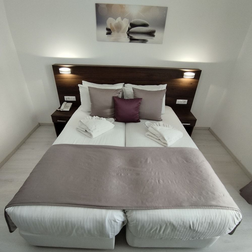 International Atene hotel Standard Room