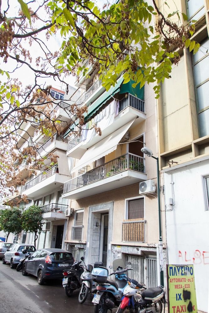 undefined Beautiful new decorated apt in Athens 4