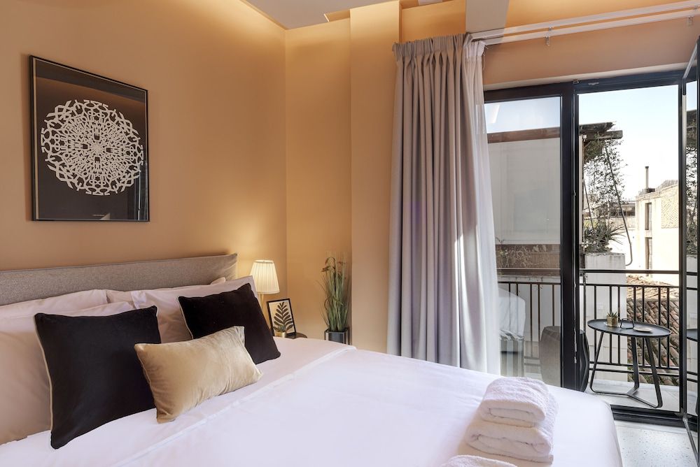 Clyde Athens by Nin&Bau Classic Room 10