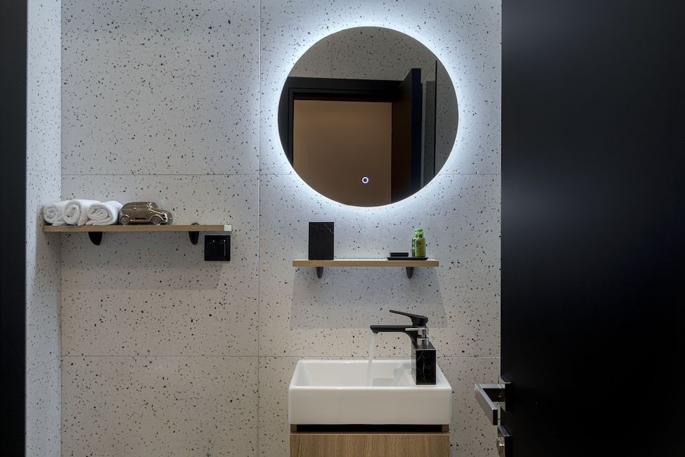 Clyde Athens by Nin&Bau Classic Room 26