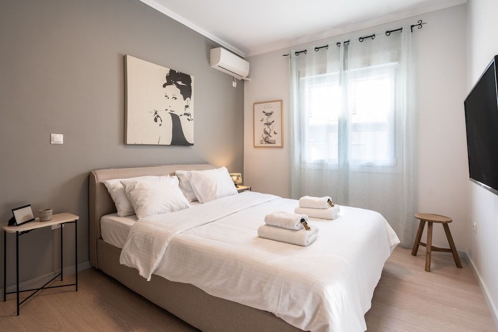 Modern Apartment in Exarchia Superior Apartment, 1 Bedroom, Non Smoking, Balcony