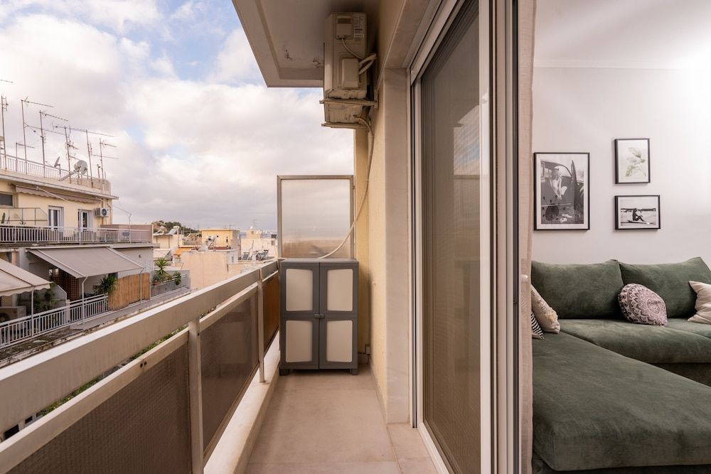 Modern Apartment in Exarchia Superior Apartment, 1 Bedroom, Non Smoking, Balcony 9