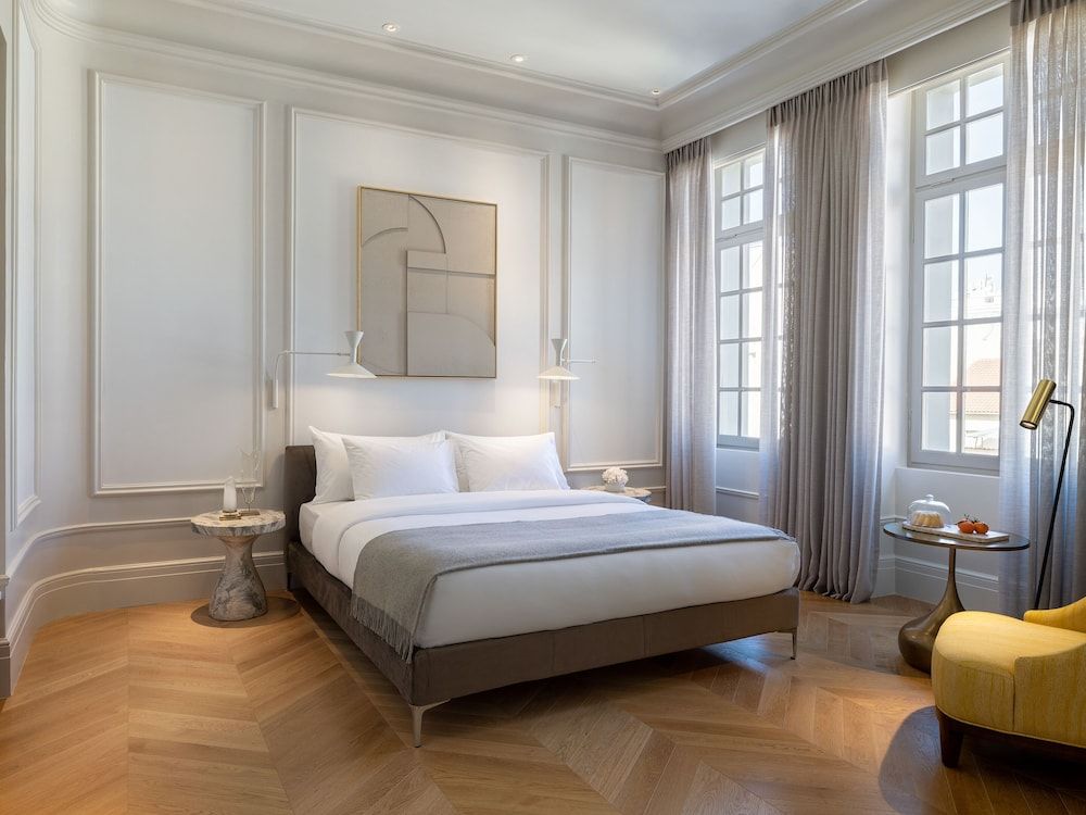 Athenian Apartment