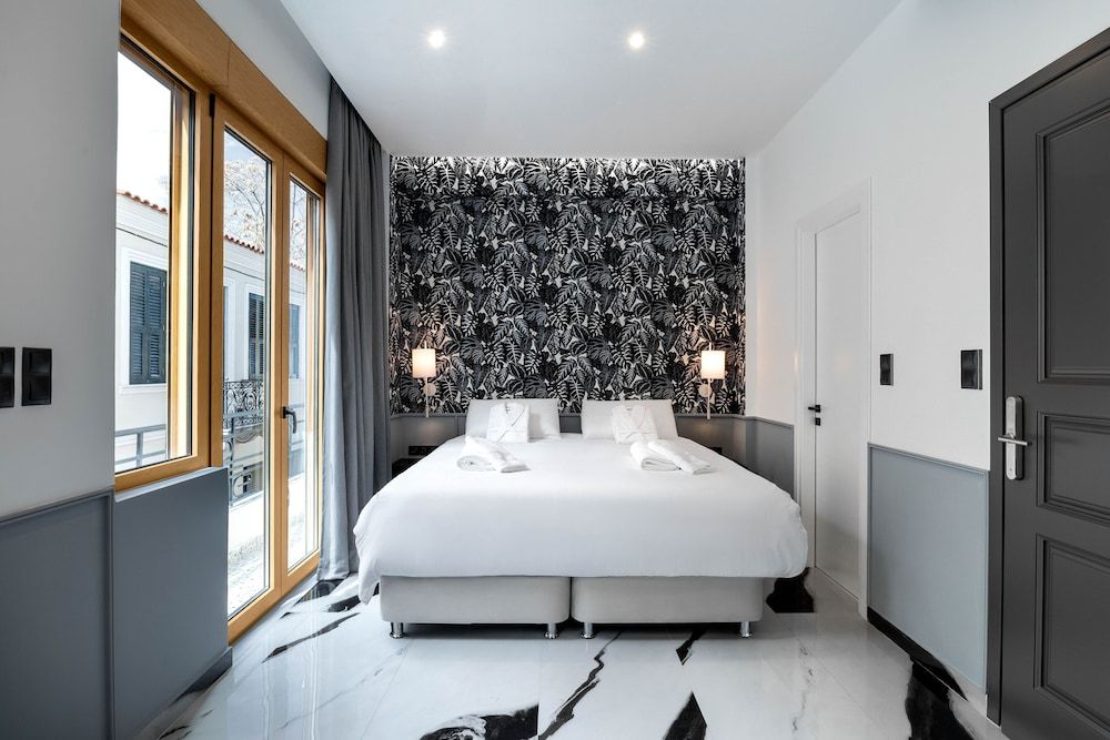 undefined Athens Feeling 3