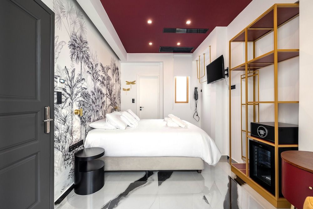 undefined Athens Feeling 4