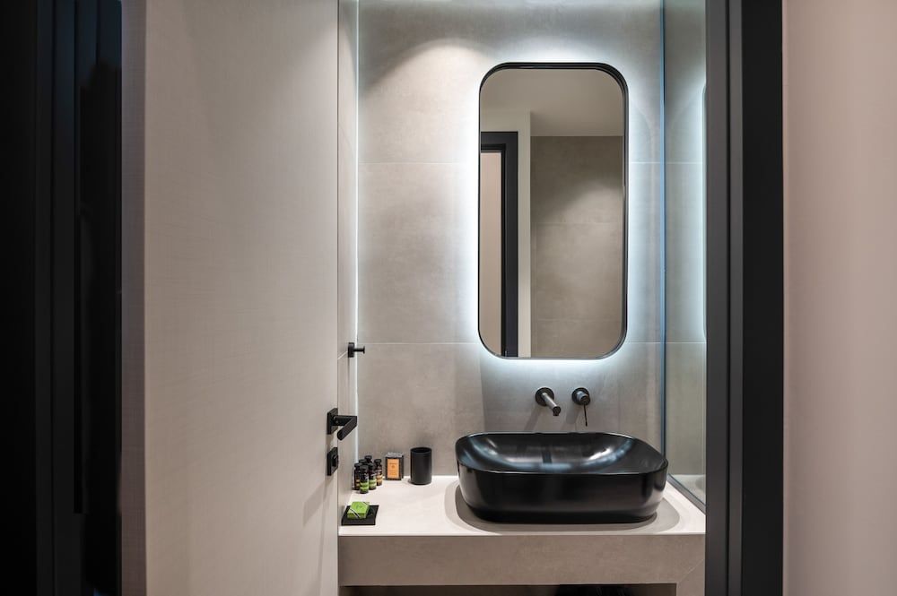 Nema Hotel Athens Standard Double Room 7