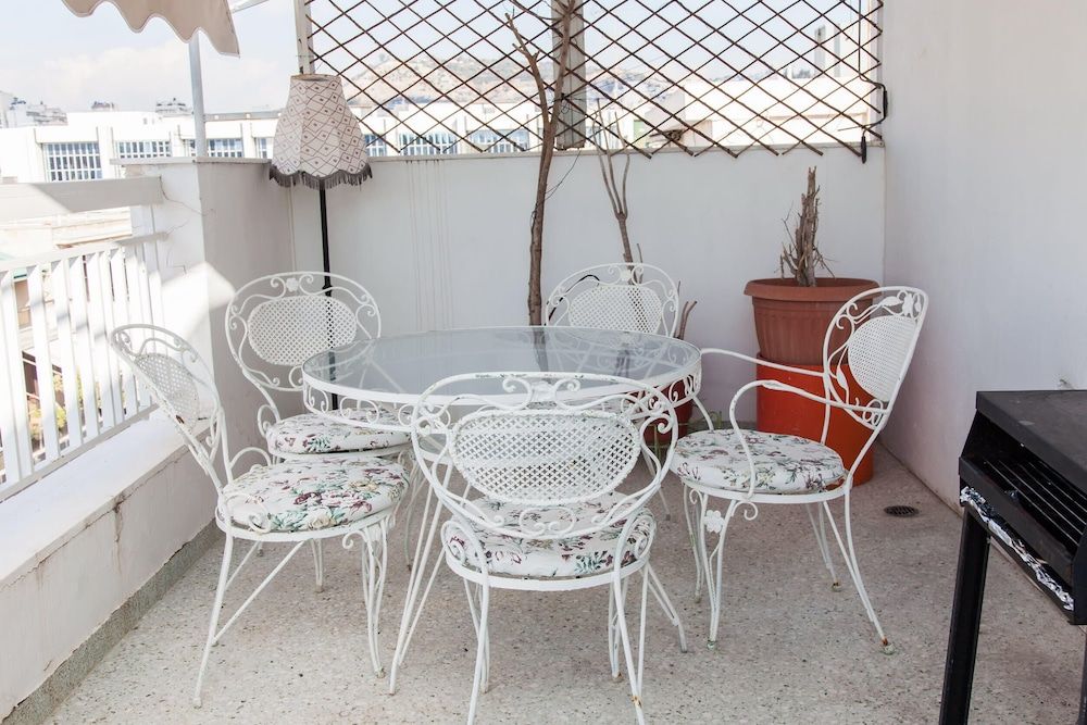 undefined Cozy apt in Central Athens with view 9