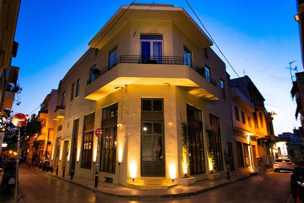 undefined Sanders Bohemian - Darling Studio w Balcony 3