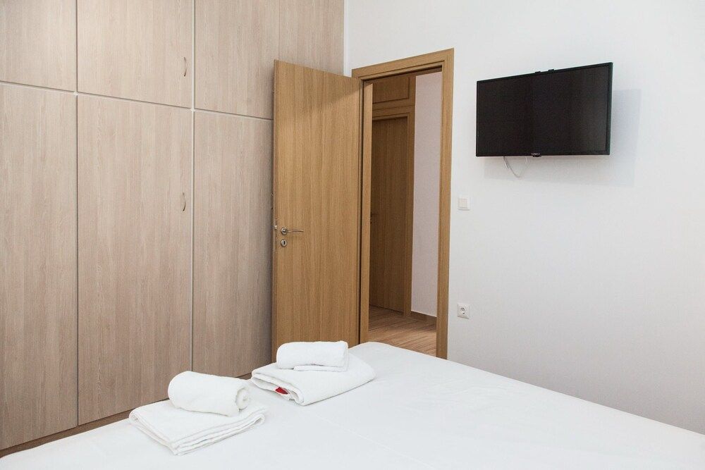 Beautiful new apartment in Petralona Apartment 7