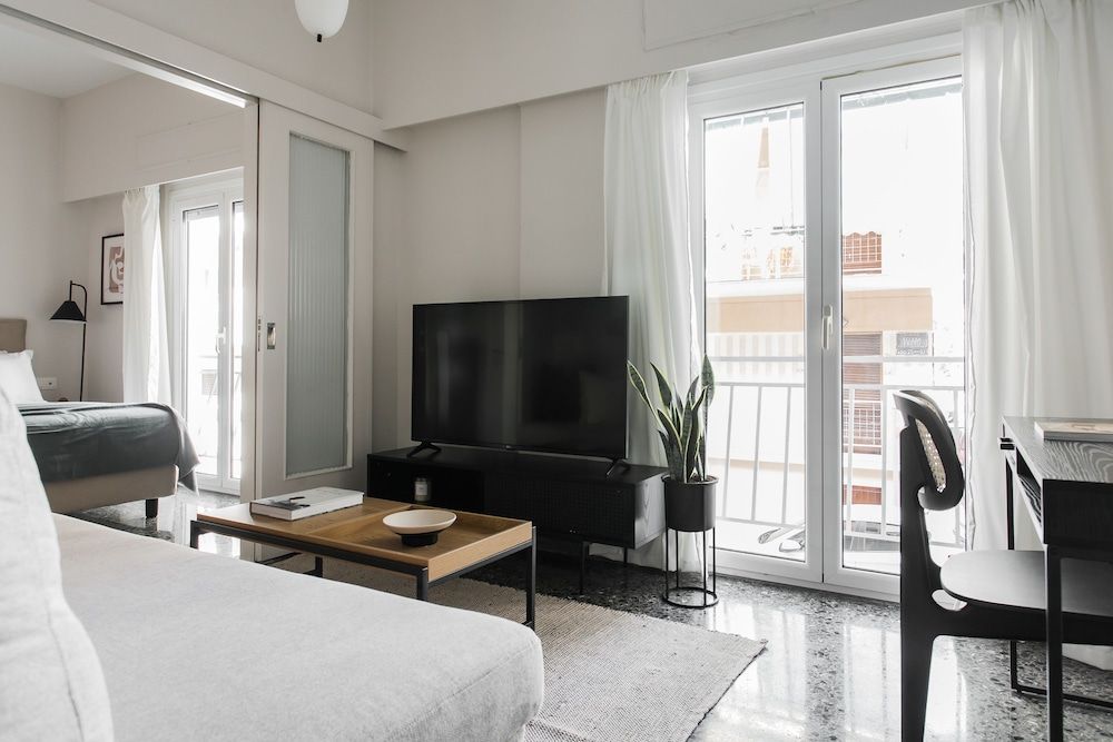 undefined Glorious 1BR Apartment in Athens 6