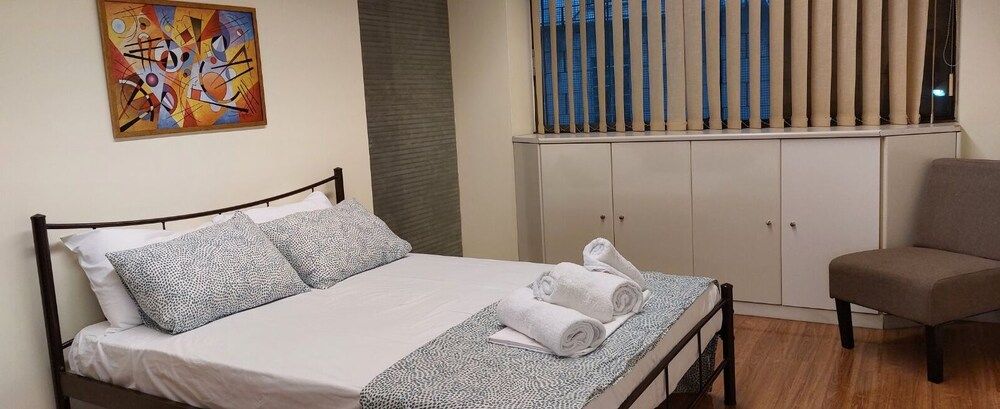 Deluxe apartment 12BD 6BATH Deluxe Apartment 10