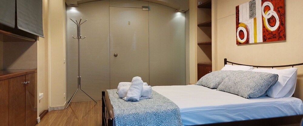 Deluxe apartment 12BD 6BATH Deluxe Apartment 9