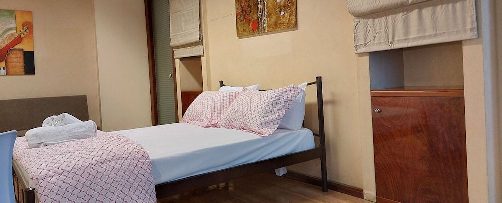 undefined Deluxe apartment 12BD 6BATH 5