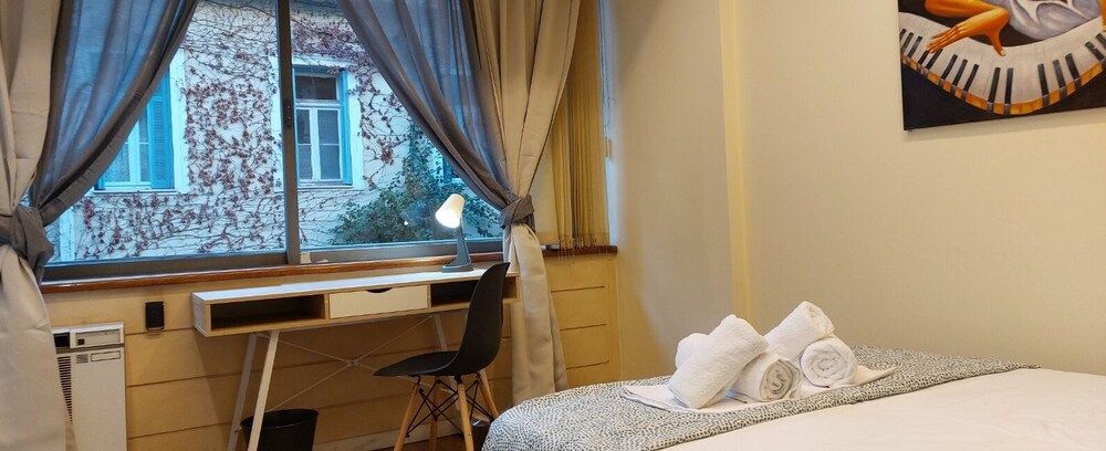 Deluxe apartment 12BD 6BATH Deluxe Apartment 14