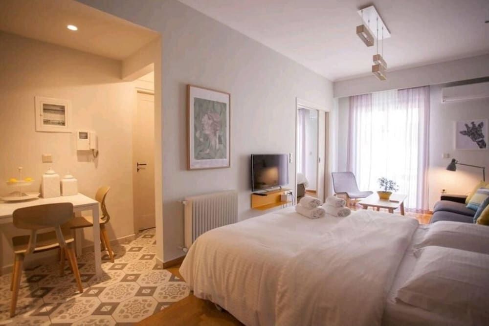undefined Stylish Apartment in Acropolis