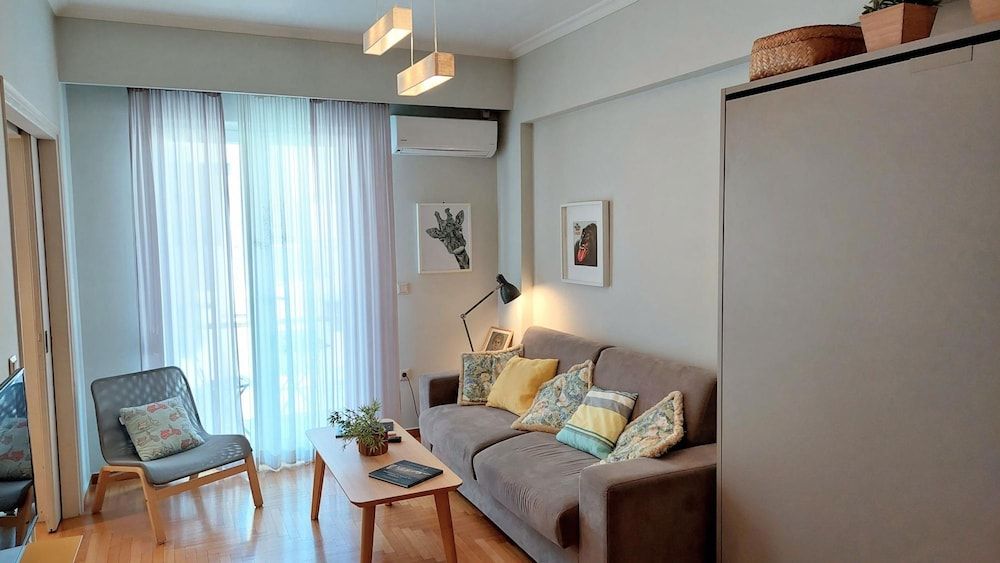 Stylish Apartment in Acropolis Apartment 23