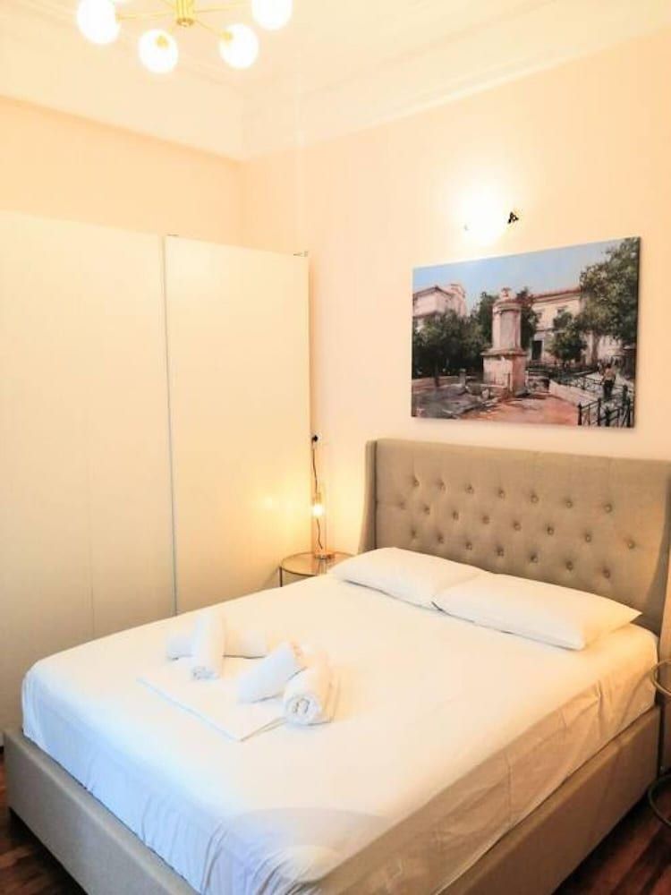 Elegant Apartment in Parliament Square Apartment 3