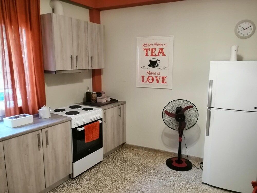 undefined Family Apartment Near Acropolis With Roof Garden 2