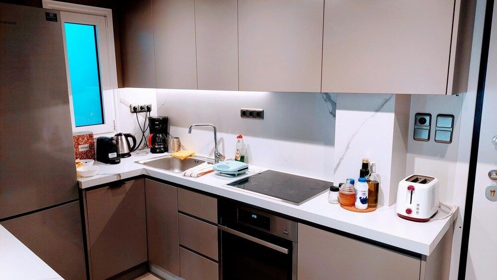 undefined Luxurious Minimal Apartment in Acropolis 7