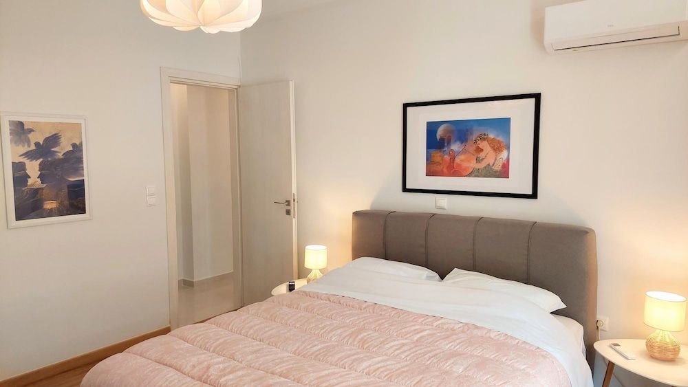 Wonderful Apartment in Acropolis Apartment 8