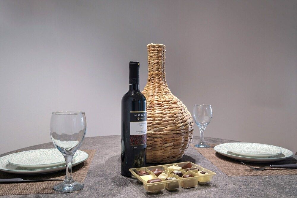 undefined Stunning 1-bedroom Apartment in Center Athens 3