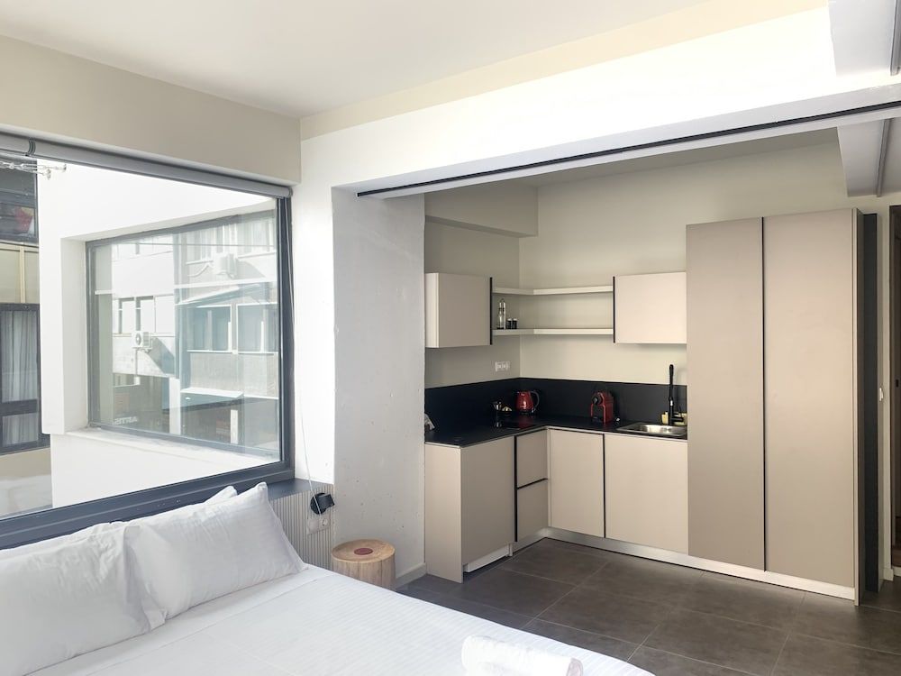 M17 Studios & Suites Superior Double Room 6