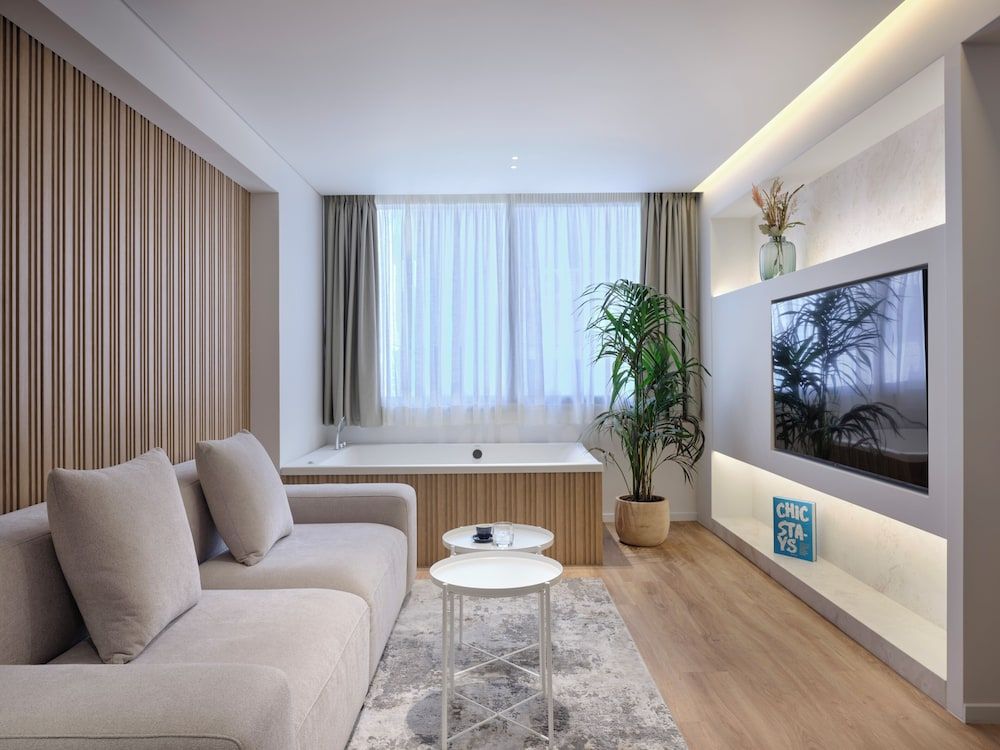 Nur Aparthotel Athens