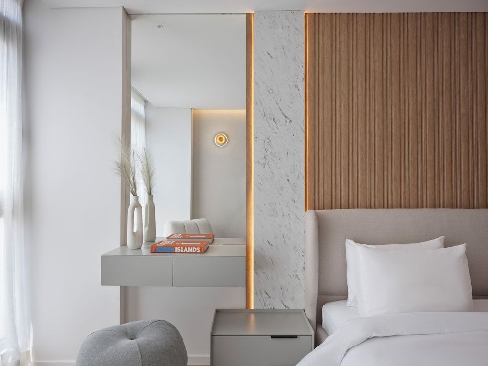 Nur Aparthotel Athens Superior King Room 8