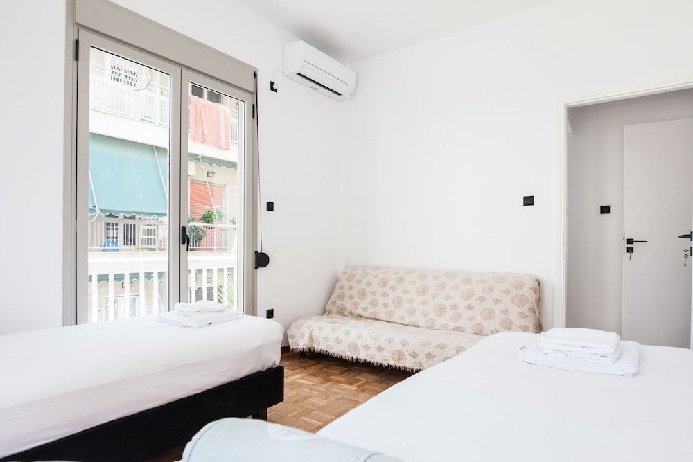 undefined Modern Brand new apt In Athens Centre 7