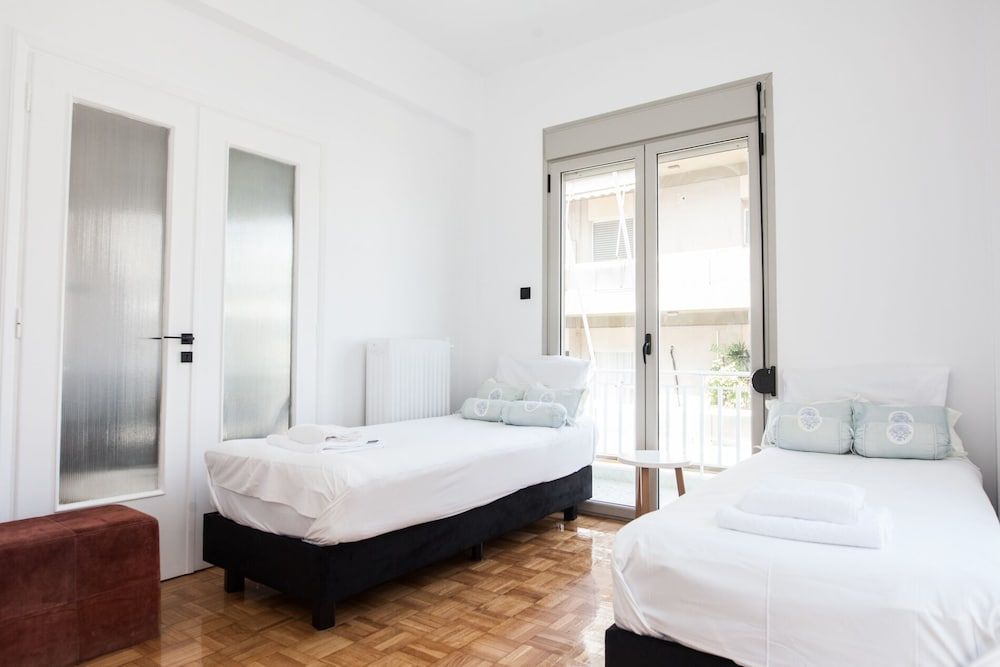 undefined Modern Brand new apt In Athens Centre 5