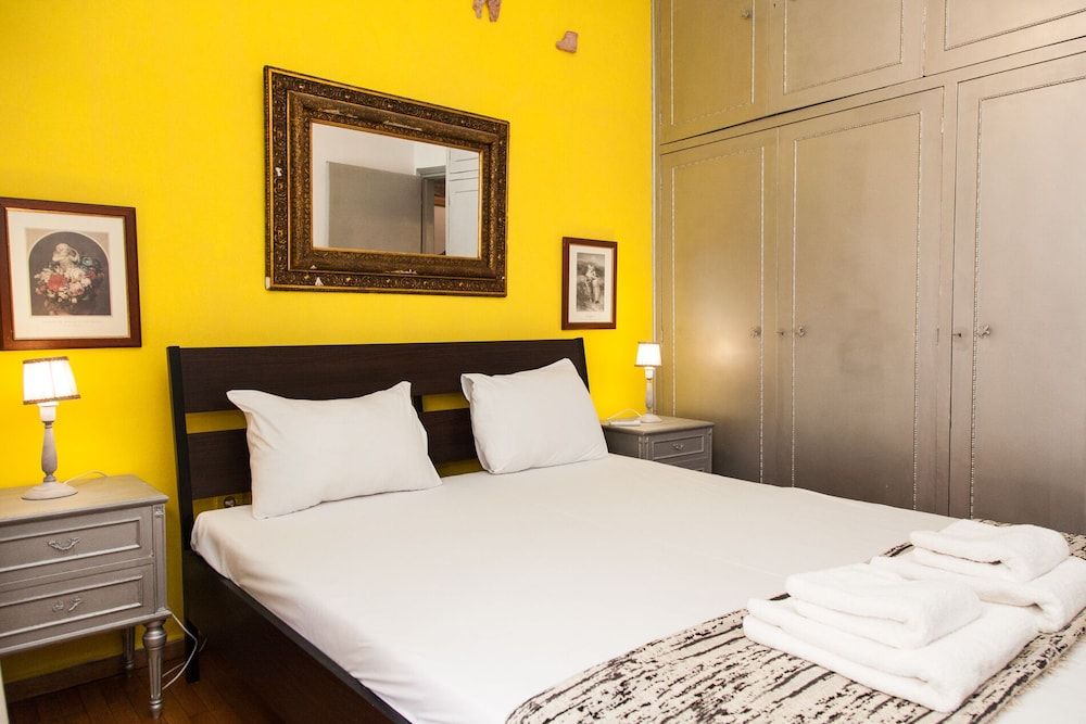 undefined Chic 1 Bedroom Heaven in Athens 5