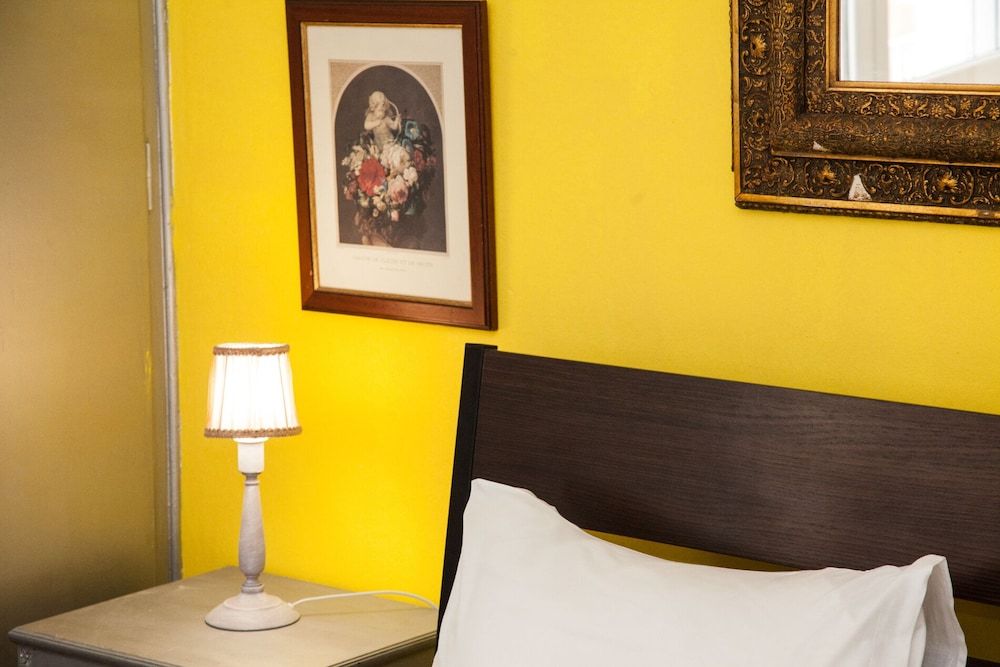 undefined Chic 1 Bedroom Heaven in Athens 6