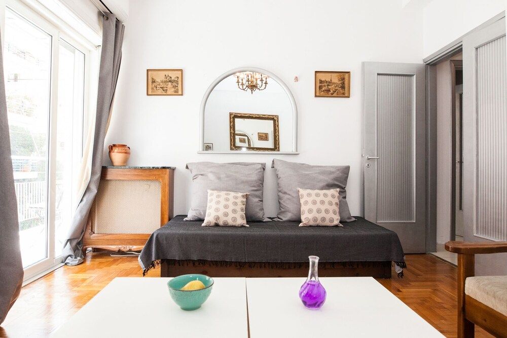 undefined Chic 1 Bedroom Heaven in Athens 10