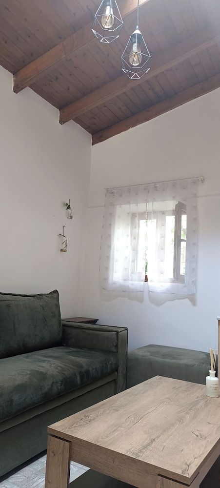 Apeiron Acropolis Suites Executive Suite, 1 Queen Bed with Sofa bed 12